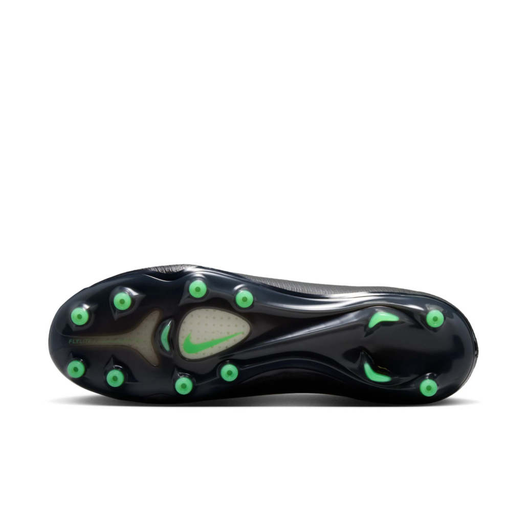 Semelle d'une chaussure de foot à crampons pour terrain synthétique (AG), vue de côté