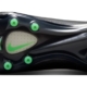 Semelle d'une chaussure de foot à crampons pour terrain synthétique (AG), vue de côté